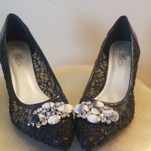 Ladies shoes